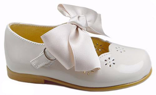 Cream Bow Shoes