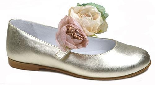 Gold  Ballerina with flowers